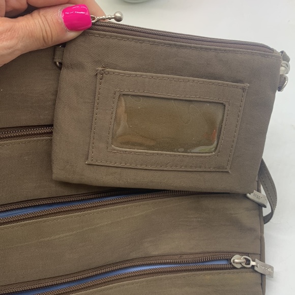 Baggallini Brown Crossbody Nylon 3 Front Pocket Bag for Travel everyday MCB3796I - Picture 13 of 15